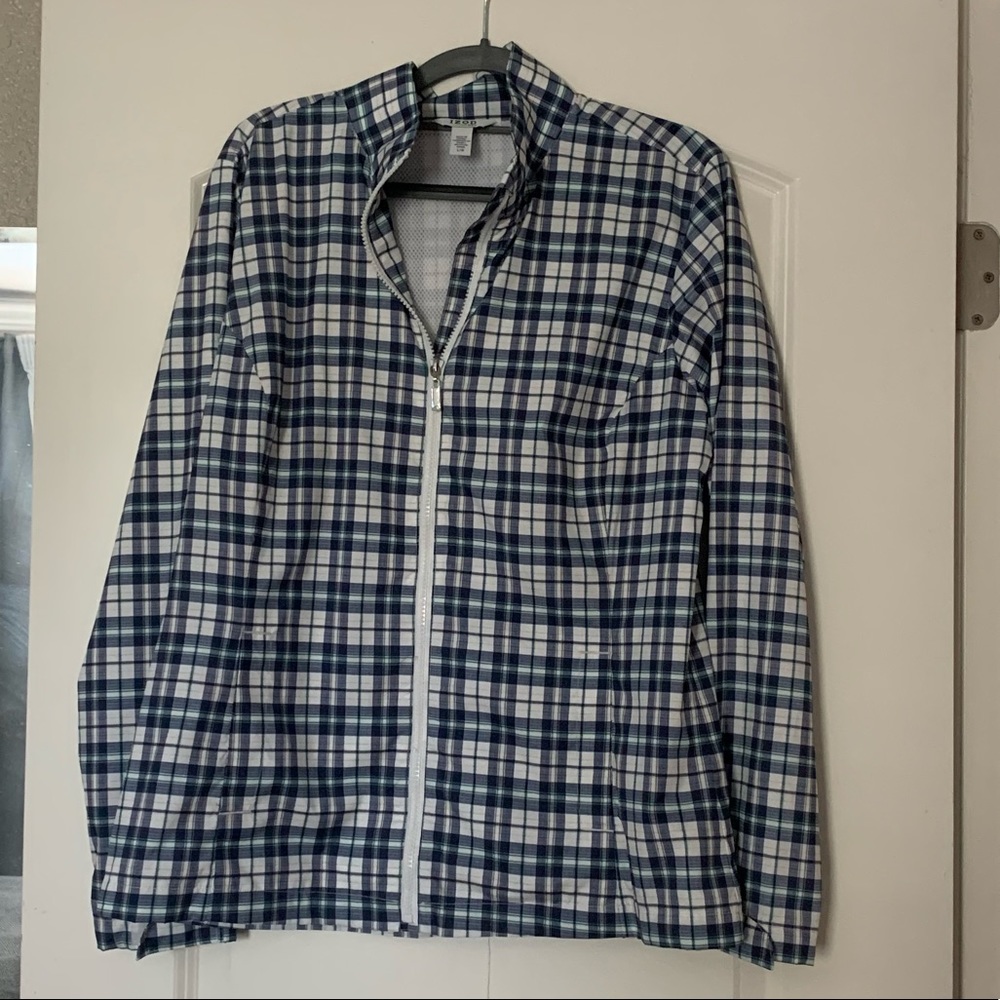 Izod women,  wind breaker , plaid , size large.